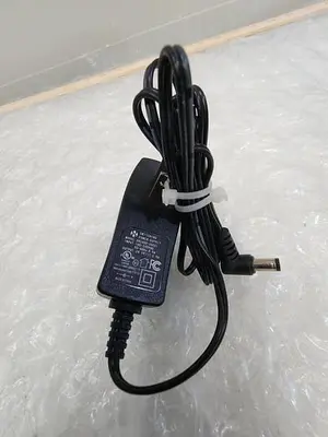 ADAPTER SWITCHING POWER SUPPLY XH2400-0500I