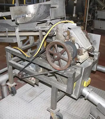 USED URSCHEL LABORATORIES L