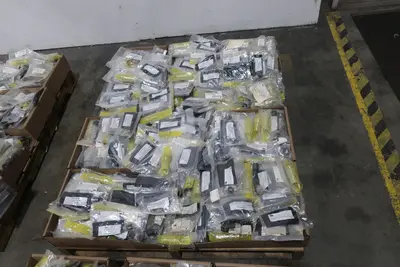 5 PALLETS OF ASSORTED SOURIAU PLUG KITS