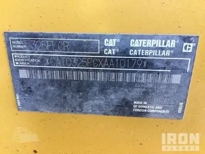 Used 2017 CATERPILLAR 325FLCR Crawler Excavators New York US | Beck Equipment #1509283
