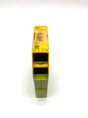 Pilz PNOZ s5 24VDC 2n/o 2n/ot Sigma Safety Relay 750105 NO TERMINAL CONNECTORS - For parts or not working