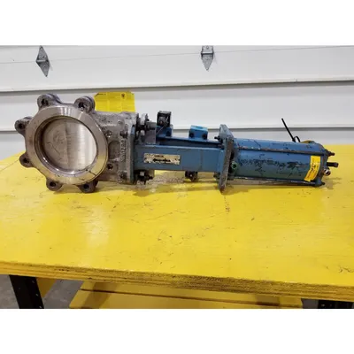 6" dia. Dezurik Knife Gate Valve