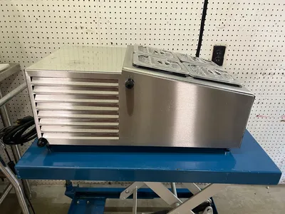 Used APW Wyott Used 17' APW Wyott RTR-4 Refrigerated Countertop Topping Rail 120 Volts Food Prep Tables Illinois US | Falcon Restaurant Supply #1375603