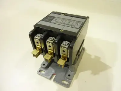USED GENERAL ELECTRIC / GE CR253DB302AAA