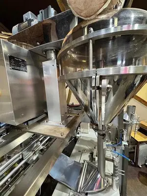 Unified Flex Hornet Vertical Form, Fill & Seal with Auger Filler