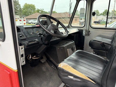 Used 2003 WORKHORSE P42 WITH 24,073 MILES (FIRE DEP OWNED) Box trucks Michigan US | Miedema Asset Management Group #1357507