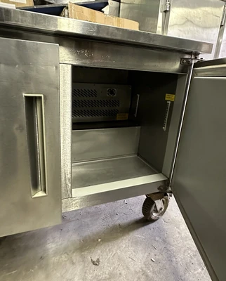 174-0096 Edesa EDUR-48 48” Undercounter Self Contained Cooler
