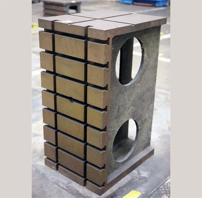 Used CORNER PIECE CLAMPING TABLE 1220 X 620 X 850 MM Angle Plates BE | Apt International N.V #366419