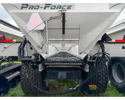 Used UNVERFERTH _UNKNOWN_ Dry Spreaders Iowa US | Keast Enterprises #1360460