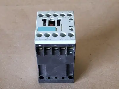 USED SIEMENS 3RT1516-1AK60