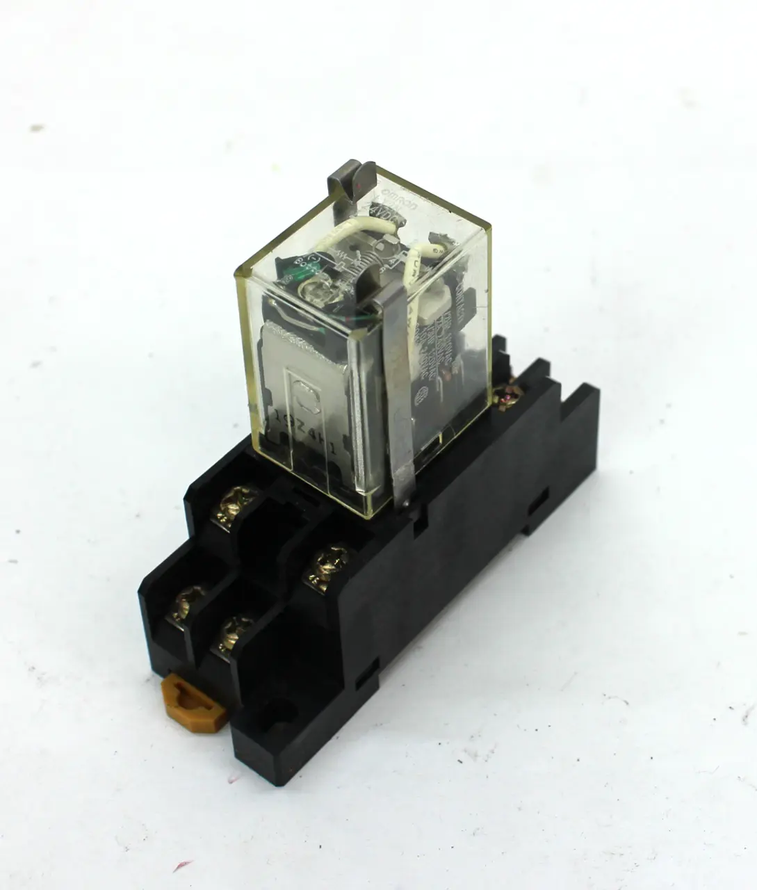 USED OMRON LY2N