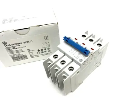 USED ALLEN-BRADLEY SER. D CIRCUIT BREAKER 3-POLE 8A