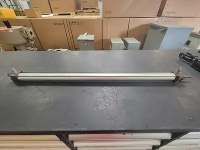Pneumatic Cylinder 1-1/2" Bore x 35" Stroke