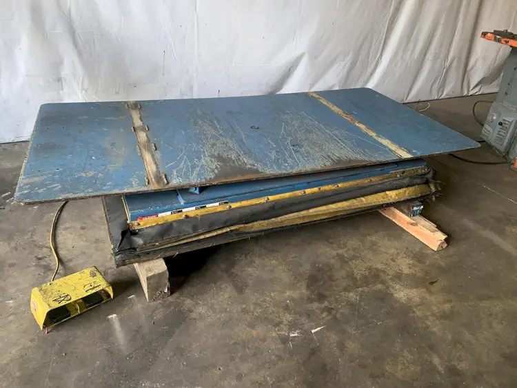 Used SOUTHWORTH _UNKNOWN_ Platform Lifters Ohio US | Yoder Brothers machinery 10 #144351