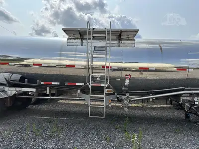 Used 2005 POLAR _UNKNOWN_ Tanker Trailers Indiana US | Lakeshore Equipment Sales #1546606