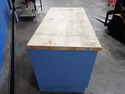 Lista 60" X 30" Workbench
