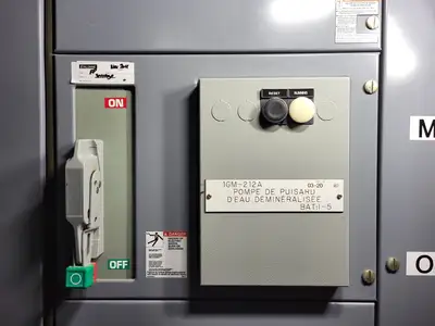 USED SQUARE D MODEL 6