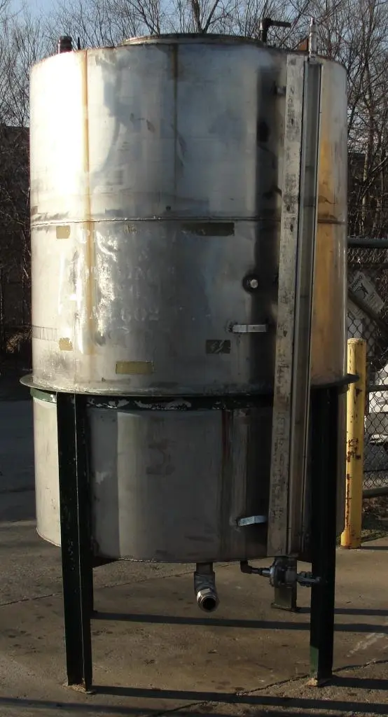 SPC9219  Tank 600 gallon vertical tank, Stainless Steel, flat