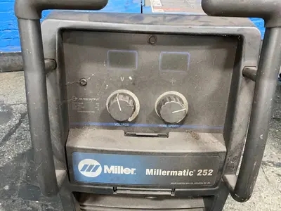 Used MILLER MILLERMATIC 252 Mig Welders Ohio US | HGR 24 #1521302