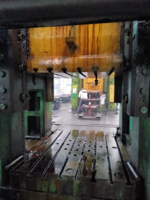 ERFURT Trimming Press, in good condition, FCA PRICE