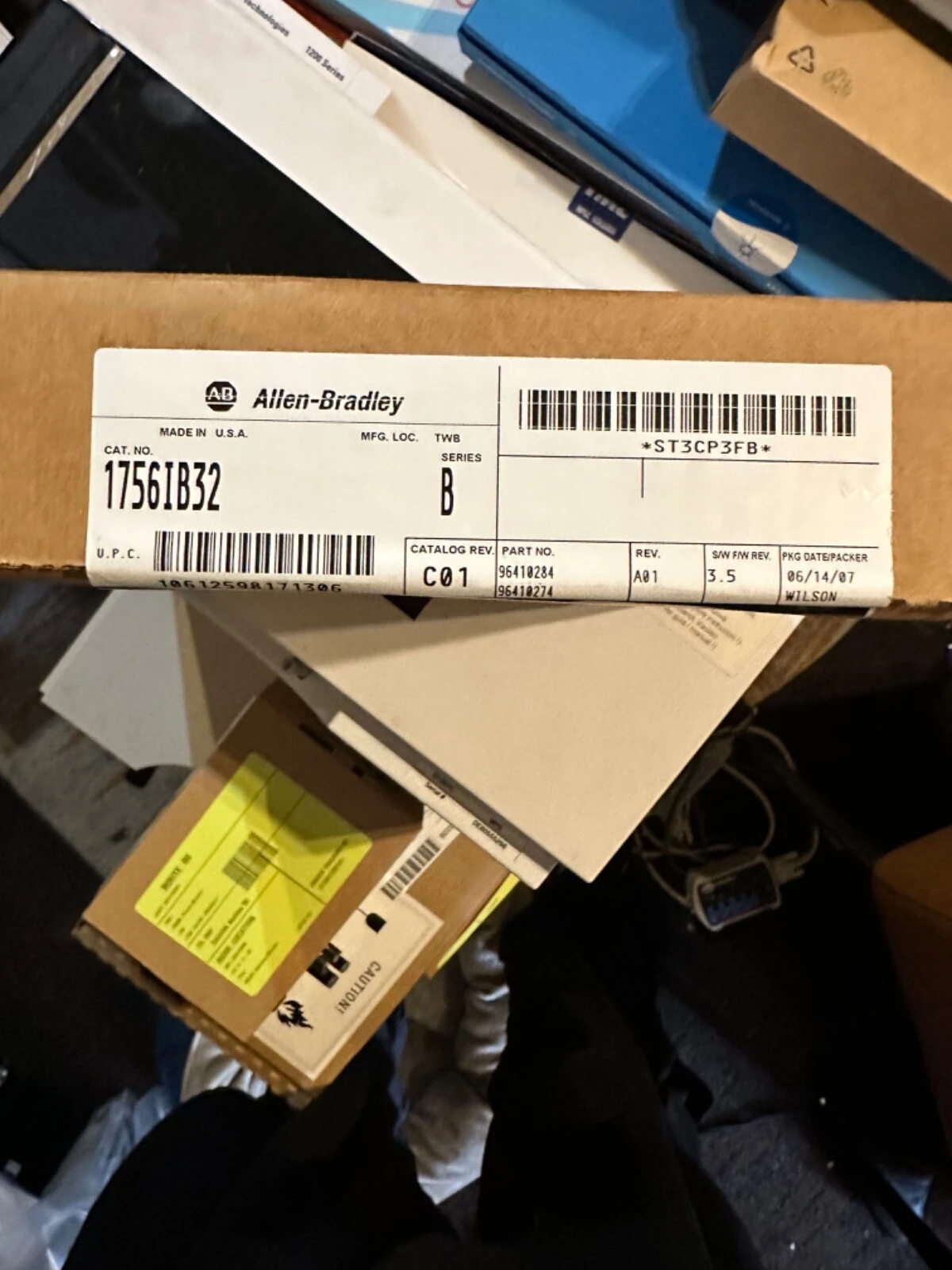 New | in-Stock Allen-Bradley 1756-IB32 Miscellaneous Laboratory Equipment California US | CAL-L Enterprises #1459216
