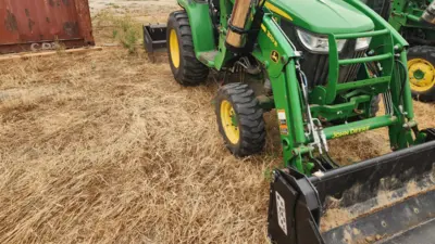 USED 2022 John Deere 3046R