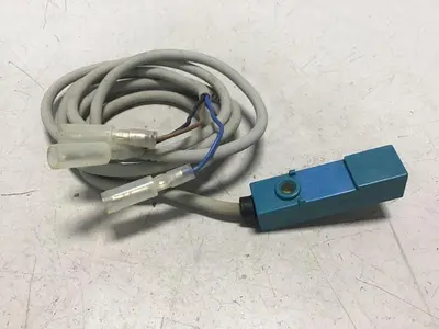 USED YAMATAKE FL2-4A6H