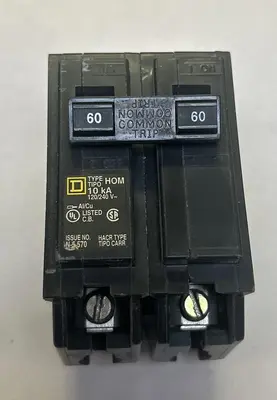 USED SQUARE D HOM260