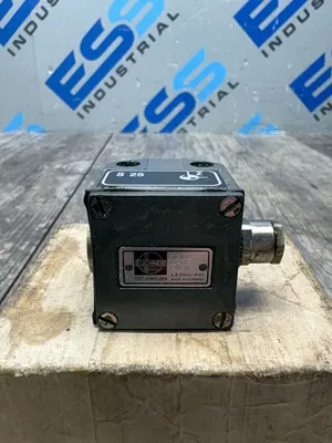 Used EUCHNER SN01D08-552 Misc Electrical & Power Parts South Carolina US | ESS Industrial Equipment Sales #1329127