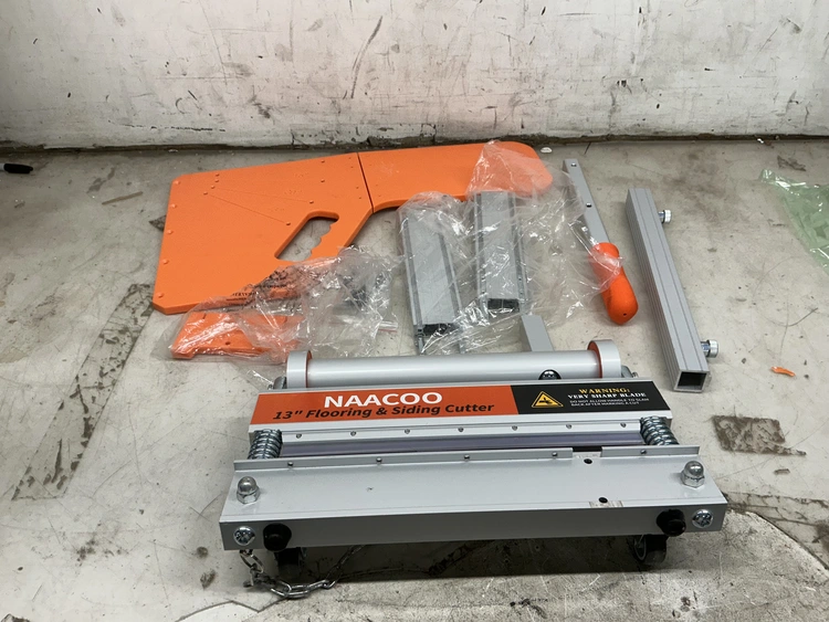 Used _UNKNOWN_ _UNKNOWN_ Flooring Equipment Michigan US | Miedema Asset Management Group #1320985
