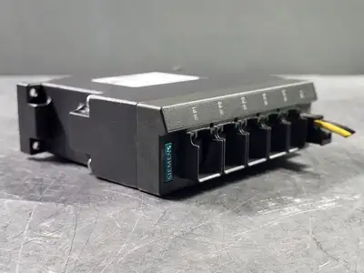 USED SIEMENS 6GK5005-0BA00-1AA3