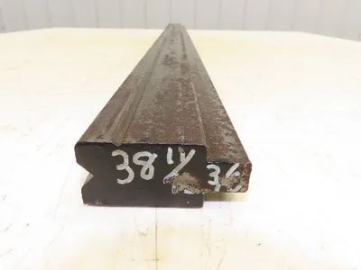 Press Brake Die 38-5/8" Long 90° V 3/8" W 3/16" D 1-3/4" H 1/2" Tang