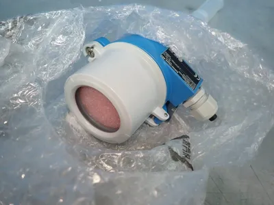 NEW ENDRESS + HAUSER TMT82AA