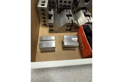 Used _UNKNOWN_ _UNKNOWN_ V-Blocks Utah US | KD Auctions #1549365