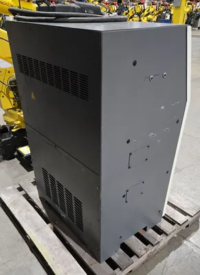 USED 2005 FANUC R2000IA/165F