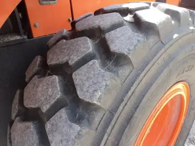 Used 2014 DOOSAN DL 200 Wheel Loaders Manitoba CA | Conquest Truck & Auto Sales #1421356