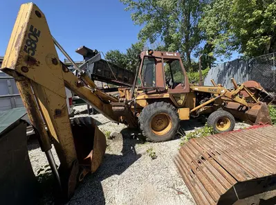 Used 1985 CASE 580 SUPER E Backhoe Loaders New York US | Proxy Equipment #1388825