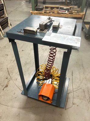 Used LOCKFORMER _UNKNOWN_ Notching Machines New Jersey US | H. Weiss Machinery & Supply #1317077
