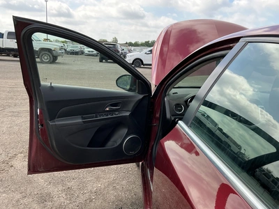 USED 2015 CHEVROLET CRUZE