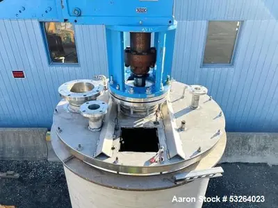 Used Fulton 1,500 Gallon Jacketed Tank – 304 SS, 150 PSI Jacket, 20 HP Falk Mixer, Flanged Outlet
