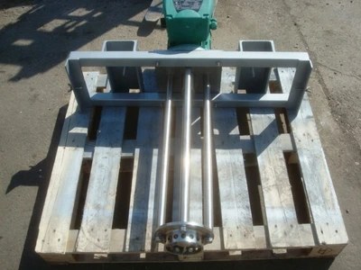 Rigal-Bennett Shearhead Mixer,5.5Kw, 3Ph Bridge Mounted