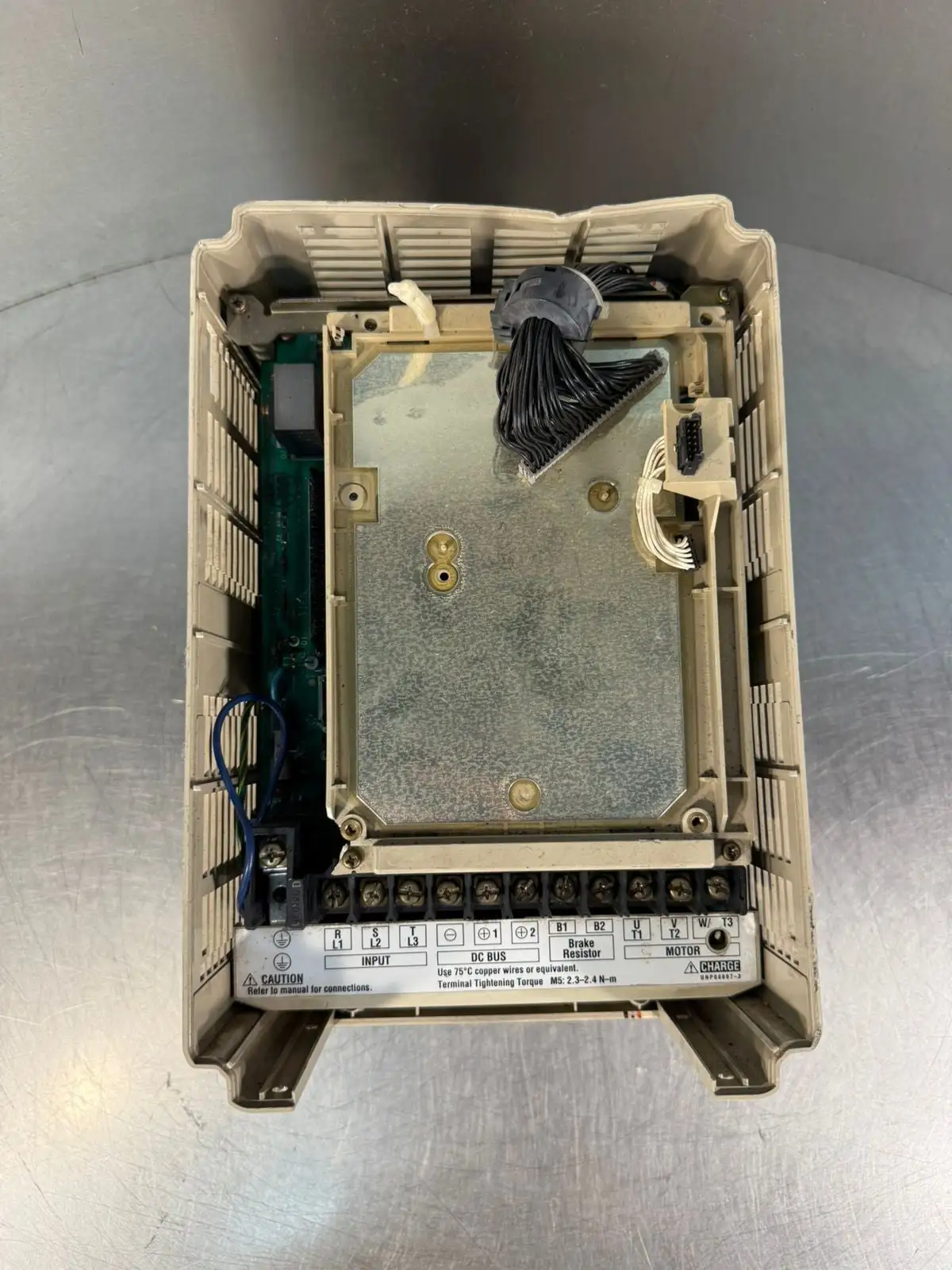 *2094 Magnetek Staca-B021-A1 3Phase Inp 380-460V / Out 0-460V (7.6.3)