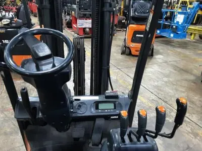 USED 2019 DOOSAN BC15S-5