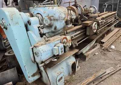 20" x 120" Boye & Emmes MT Co., vintage lathe