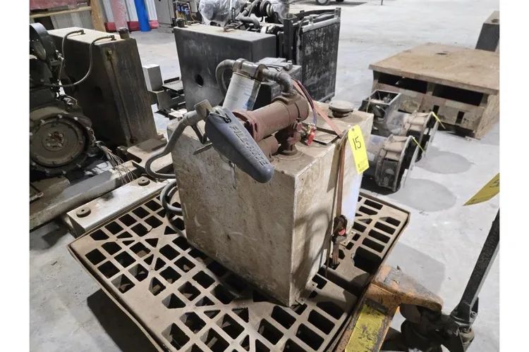 Used _UNKNOWN_ _UNKNOWN_ Fuel Oil Tanks Texas US | IRS Auction #1488592