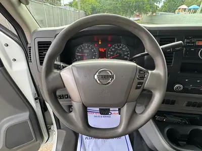 Used 2017 NISSAN NV 2500 Vans Florida US | Truck and Van Outlet #1509204