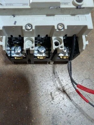 Used FUJI EW32EAG 3P 5A Circuit Breakers Missouri US | Up Time Machines #1369507