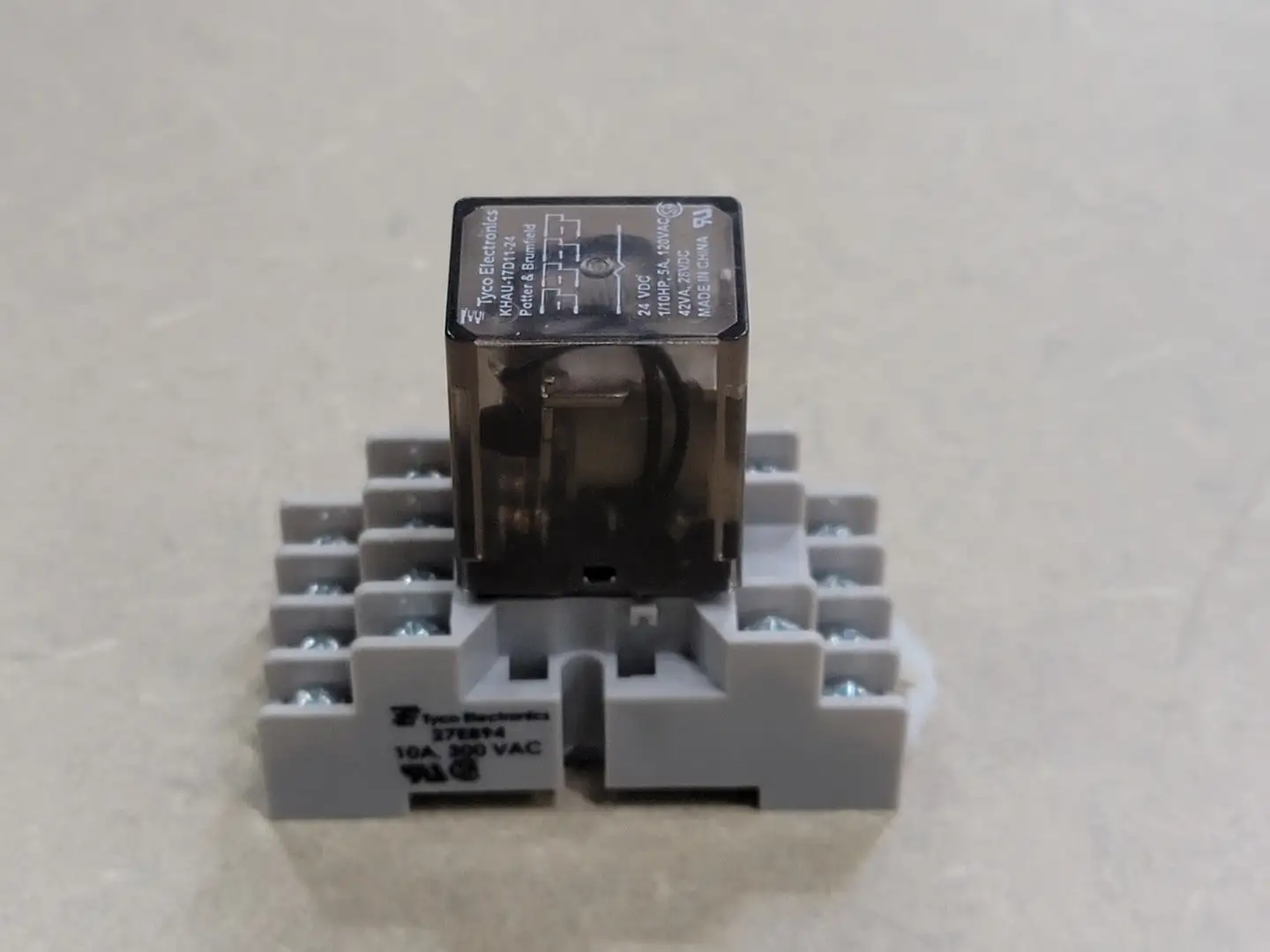 Used TYCO ELECTRONICS KHAU-17D11-24 Misc Electrical & Power Parts British Columbia CA | Lenmark #250727