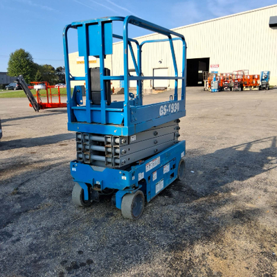 USED 2018 Genie GS-1930