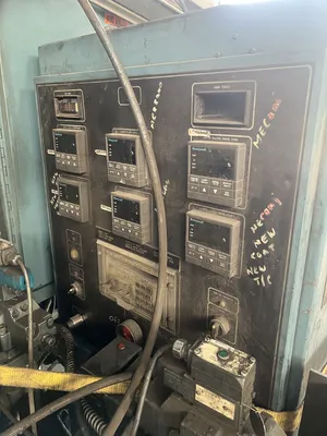 Used 1990 PHI PHI S1200R3030D-2KHO-X-X 2 67-B PRESS Hydraulic Presses Michigan US | Alma Machinery #1327036